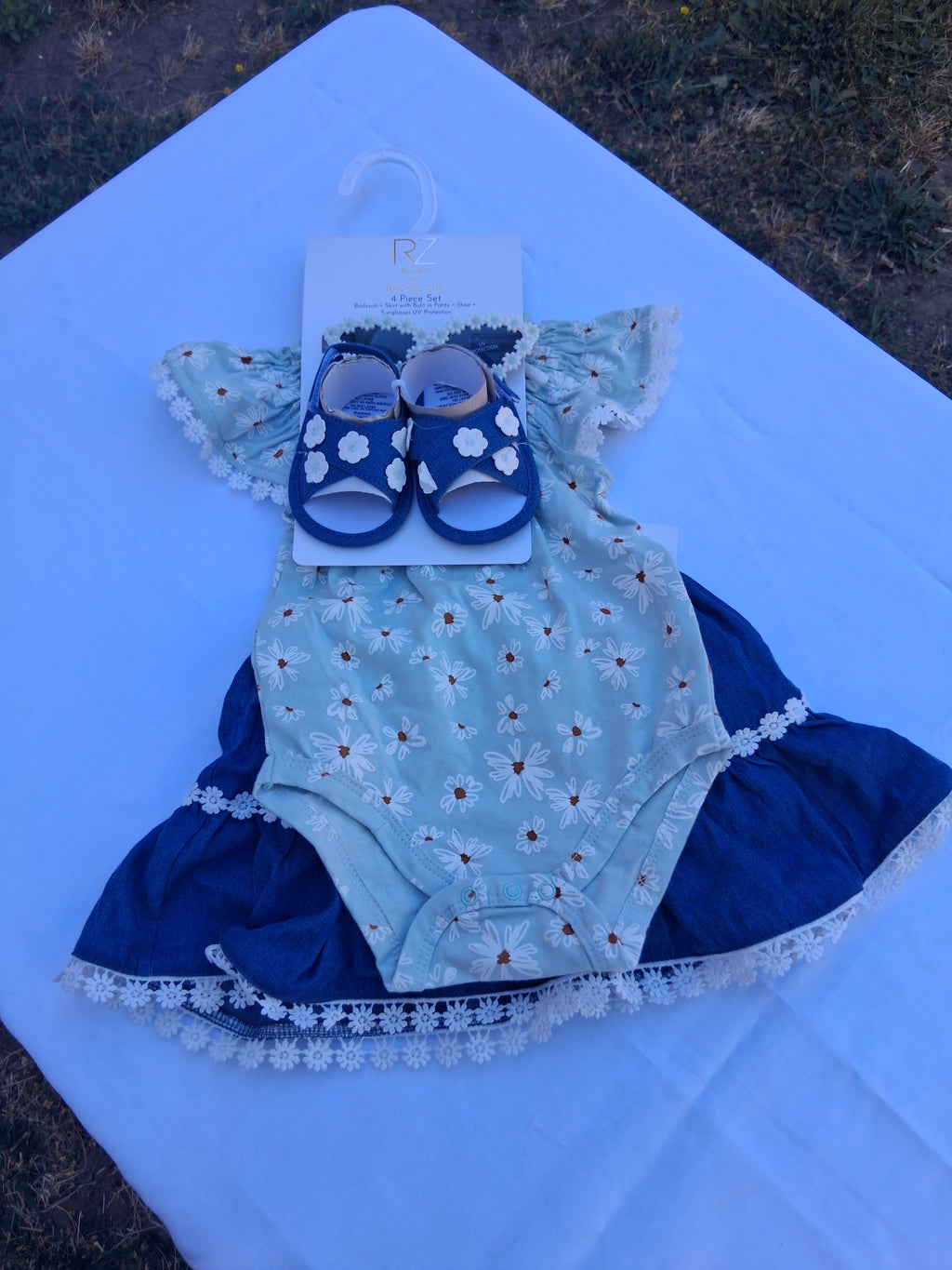 Baby by Rachel Zoe Baby Girl 4-Piece Daisy Bodysuit, Skirt, Sandals & Sunglasses Set | 6-9M